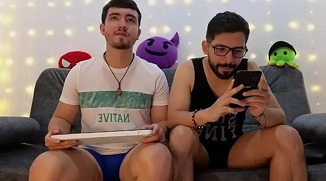 Snapshot of ErickBrant chatting on 02/27/25, 02:57 ErickBrant online show from 02/27/25, 02:57