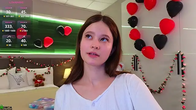 Rina Red online show from 02/15/26, 01:39