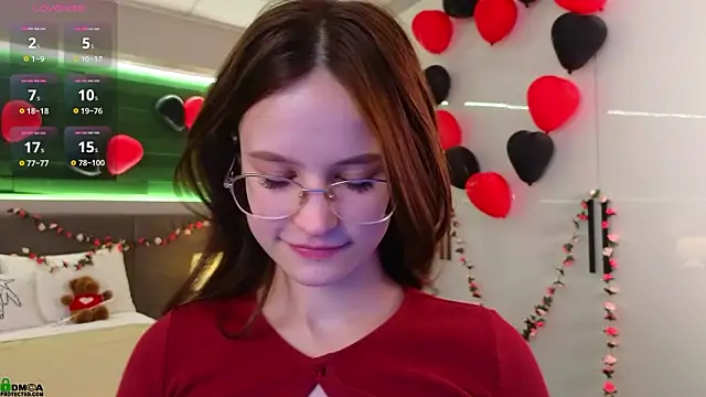 Rina Red online show from 02/18/26, 01:47