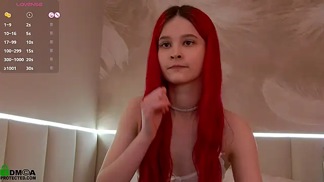 Snapshot of Rina_Red chatting on 03/22/25, 11:32 Rina Red online show from 03/22/25, 11:32