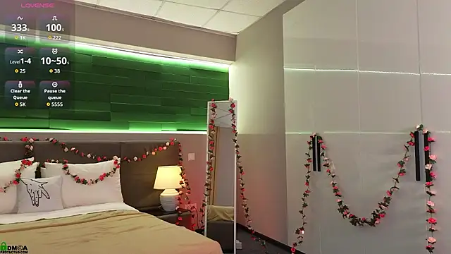 Rina Red online show from 02/25/26, 01:44