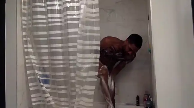 Snapshot of mileshighclub420 chatting on 02/14/25, 06:08 mileshighclub420 online show from 02/14/25, 06:08