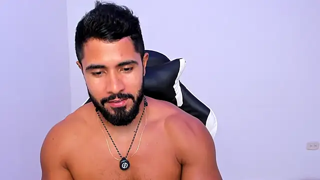 Santiago huntt online show from 04/07/26, 07:15