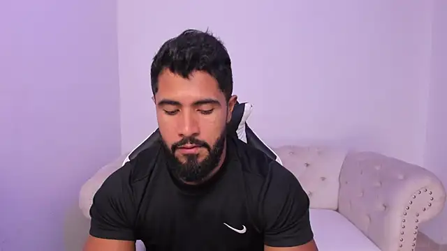 Santiago huntt online show from 02/09/26, 08:40