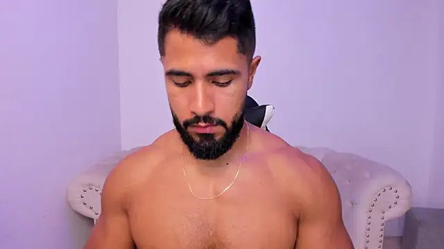 Santiago huntt online show from 02/23/26, 08:31