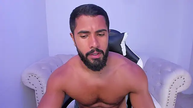 Santiago huntt online show from 10/07/25, 10:55