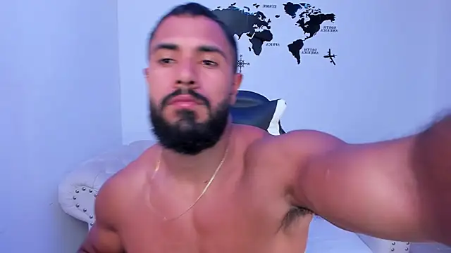 Santiago huntt online show from 09/15/25, 09:15