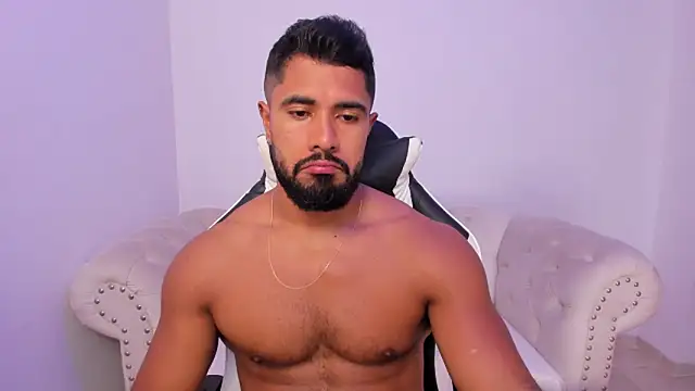 Santiago huntt online show from 02/21/26, 12:40