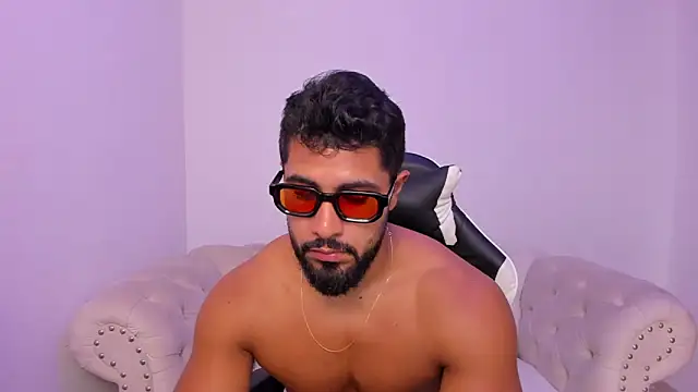 Santiago huntt online show from 03/14/26, 01:28