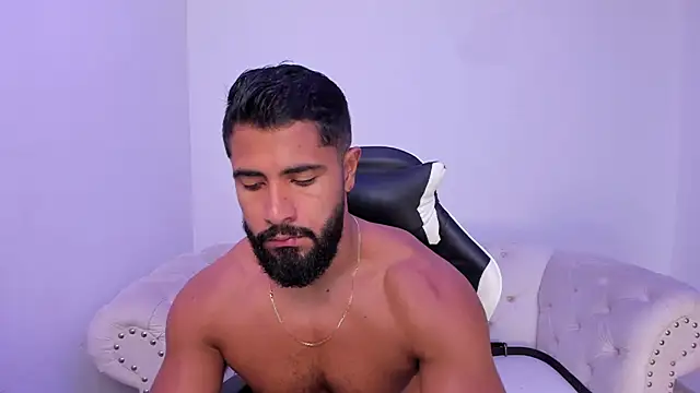 Santiago huntt online show from 12/04/25, 12:59