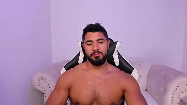 Santiago huntt online show from 03/03/26, 08:49