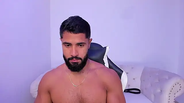 Santiago huntt online show from 12/03/25, 12:48