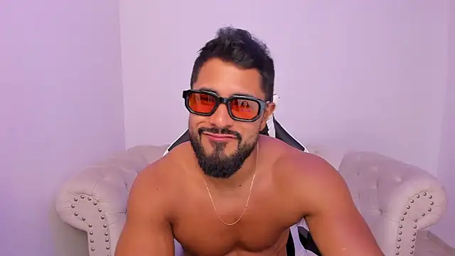 Santiago huntt online show from 03/13/26, 09:09