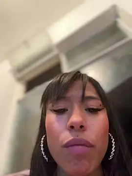 Salomee Ramireez online show from 01/06/25, 08:07