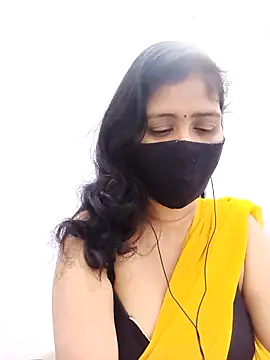 Snapshot of Lucky-Deepthi chatting on 10/24/25, 11:48 Lucky-Deepthi online show from 10/24/25, 11:48