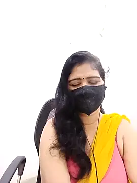 Lucky-Deepthi online show from 04/19/26, 01:06