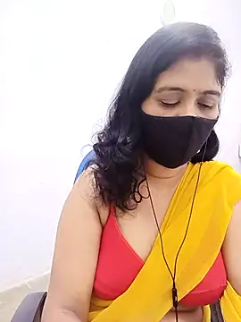 Snapshot of Lucky-Deepthi chatting on 10/13/25, 10:54 Lucky-Deepthi online show from 10/13/25, 10:54