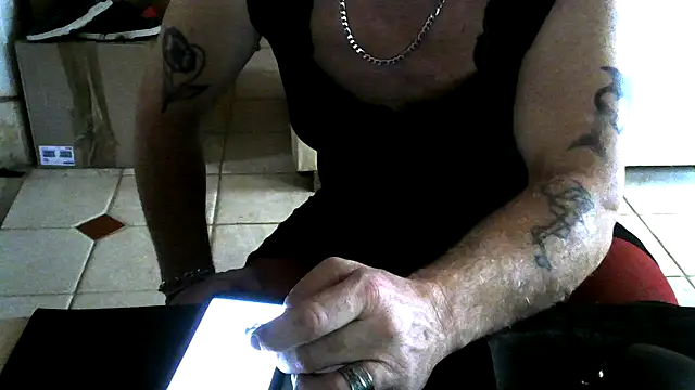 aigledauphin online show from 11/06/25, 10:52