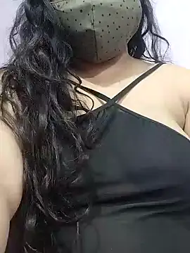 Snapshot of BigAssSarah chatting on 01/10/25, 05:02 BigAssSarah online show from 01/10/25, 05:02