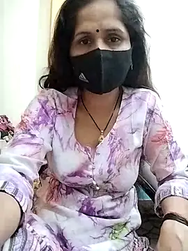 Snapshot of priyancyfun chatting on 03/17/25, 09:24 priyancyfun online show from 03/17/25, 09:24