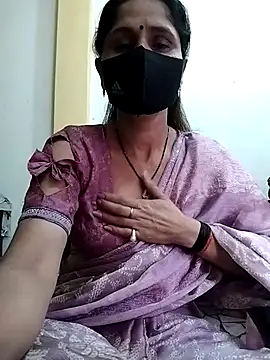 Snapshot of priyancyfun chatting on 03/07/25, 08:56 priyancyfun online show from 03/07/25, 08:56
