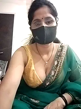 Snapshot of priyancyfun chatting on 09/14/25, 05:13 priyancyfun online show from 09/14/25, 05:13