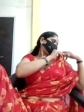 Snapshot of priyancyfun chatting on 09/30/25, 05:24 priyancyfun online show from 09/30/25, 05:24