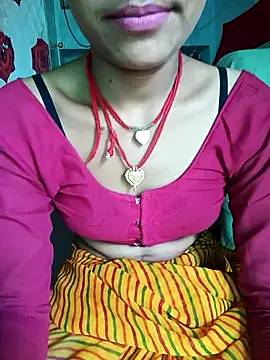 Snapshot of Amaya_Bajwa chatting on 03/02/25, 10:58 Amaya Bajwa online show from 03/02/25, 10:58