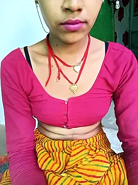 Snapshot of Amaya_Bajwa chatting on 03/02/25, 07:43 Amaya Bajwa online show from 03/02/25, 07:43