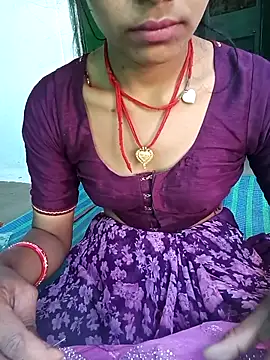 Snapshot of Amaya_Bajwa chatting on 02/27/25, 06:46 Amaya Bajwa online show from 02/27/25, 06:46