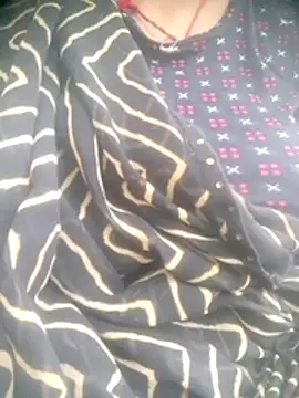 Amaya Bajwa online show from 11/30/25, 08:59