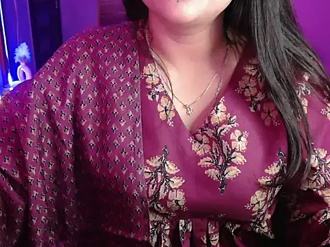 Mitikaa online show from 09/28/25, 02:35
