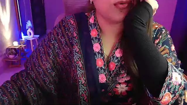 Mitikaa online show from 10/10/25, 02:29