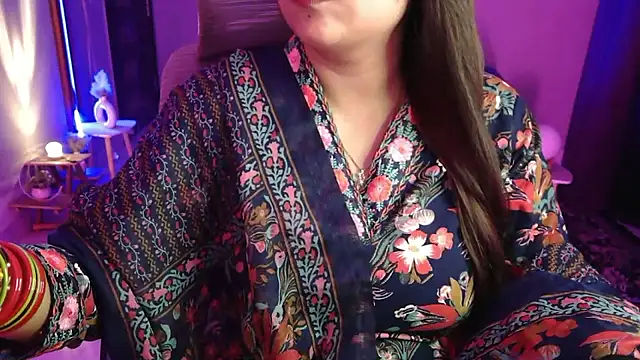 Mitikaa online show from 10/14/25, 04:51