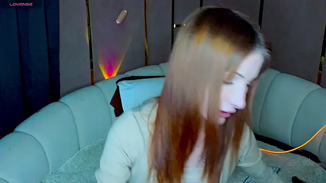 emilytrays online show from 05/27/26, 12:09
