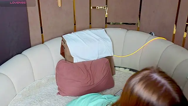 emilytrays online show from 05/09/26, 06:00
