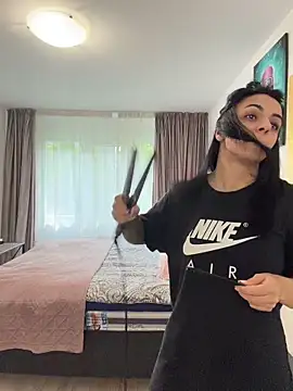 NNNoire online show from 04/21/26, 06:42