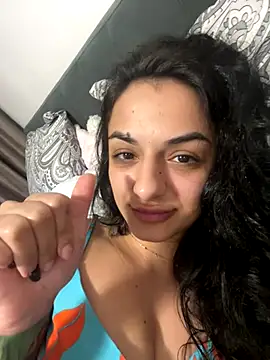 NNNoire online show from 10/26/25, 08:09