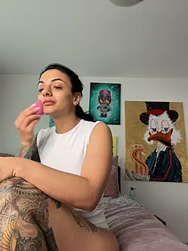 NNNoire online show from 04/23/26, 06:31