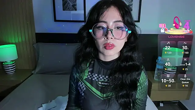 vi anaya online show from 05/12/26, 11:49