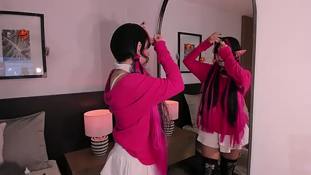 Snapshot of vi_anaya chatting on 10/30/25, 12:03 vi anaya online show from 10/30/25, 12:03