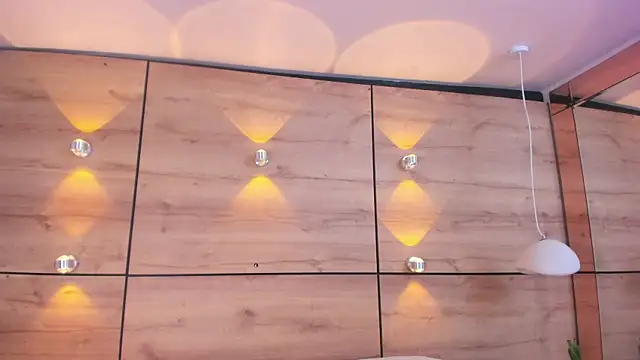 ashlyn parker online show from 12/18/25, 07:50