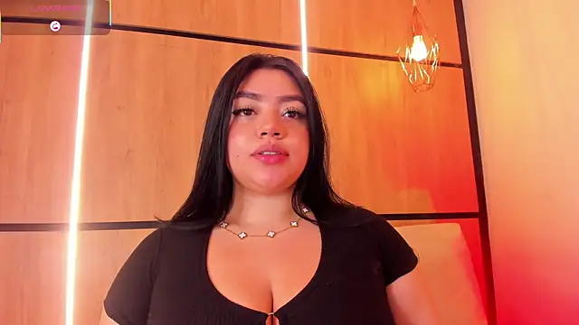 ashlyn parker online show from 10/30/25, 08:17