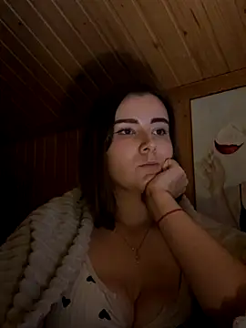 mewKate online show from 11/17/25, 04:00