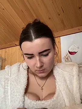 mewKate online show from 03/03/26, 02:57