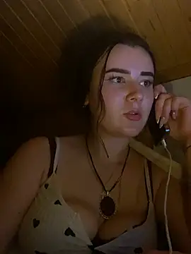 mewKate online show from 05/08/26, 08:12
