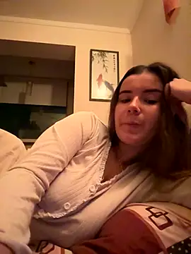 mewKate online show from 10/11/25, 09:49