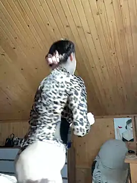 mewKate online show from 03/07/26, 01:49