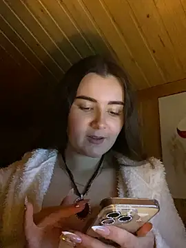 mewKate online show from 04/25/26, 07:22