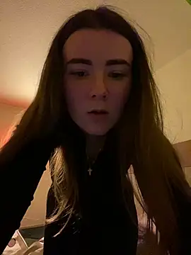 mewKate online show from 03/25/26, 07:24